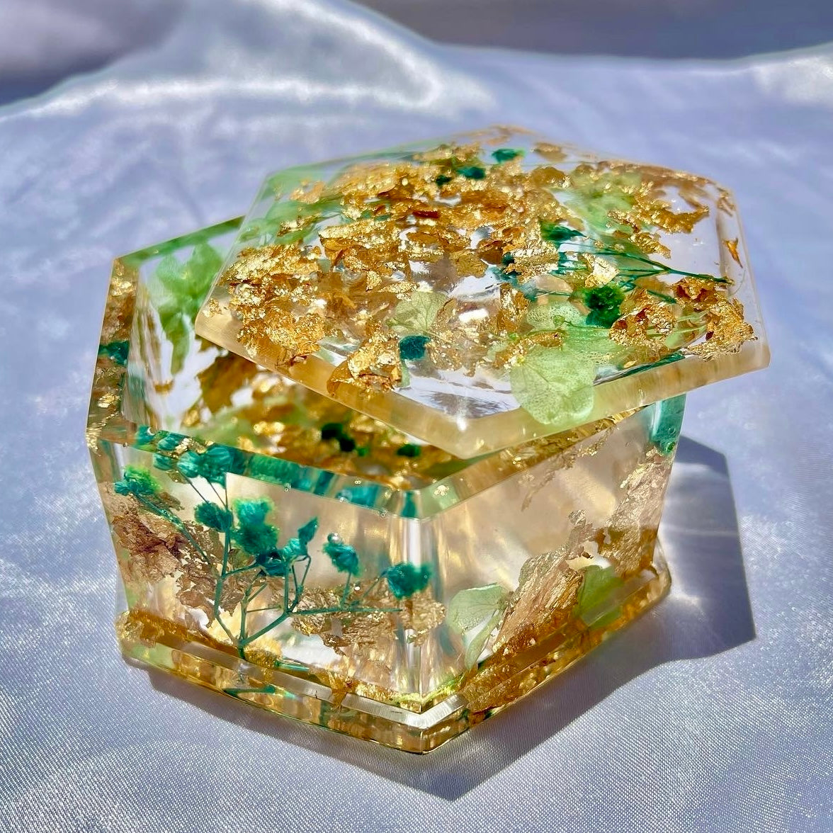 Handmade Gold Baby Emerald Green Resin Hexagon trinket Box - Jasmin Renee Art