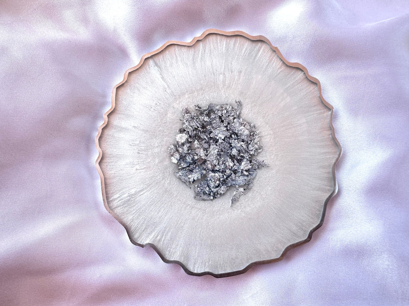 Snow White & Chrome Large Resin Geode Coasters withSilver Accented Rim Edges - Jasmin Renee Art - Single Coaster