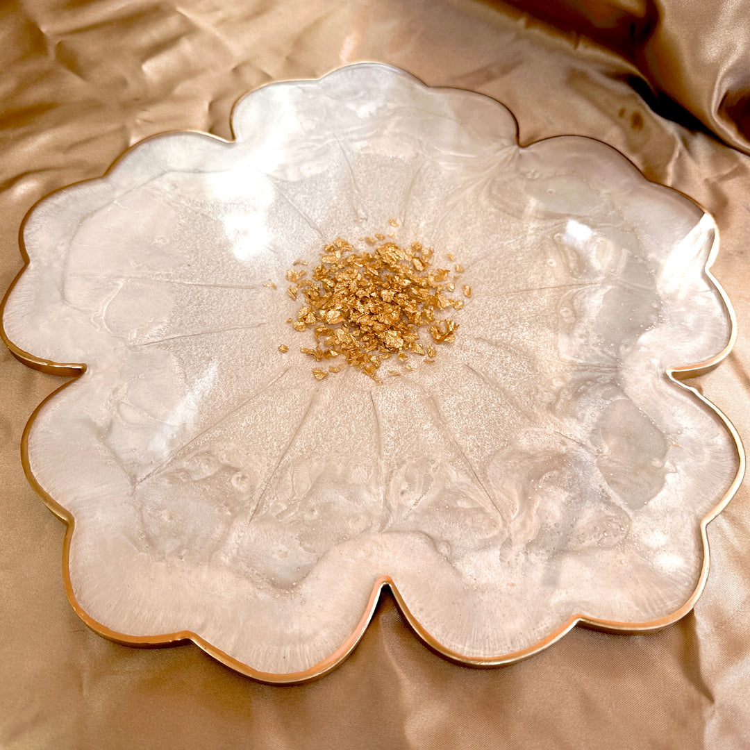 Flower Shape Tray with Coasters Set