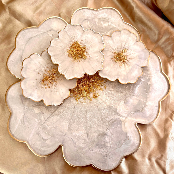 Flower Shape Tray with Coasters Set