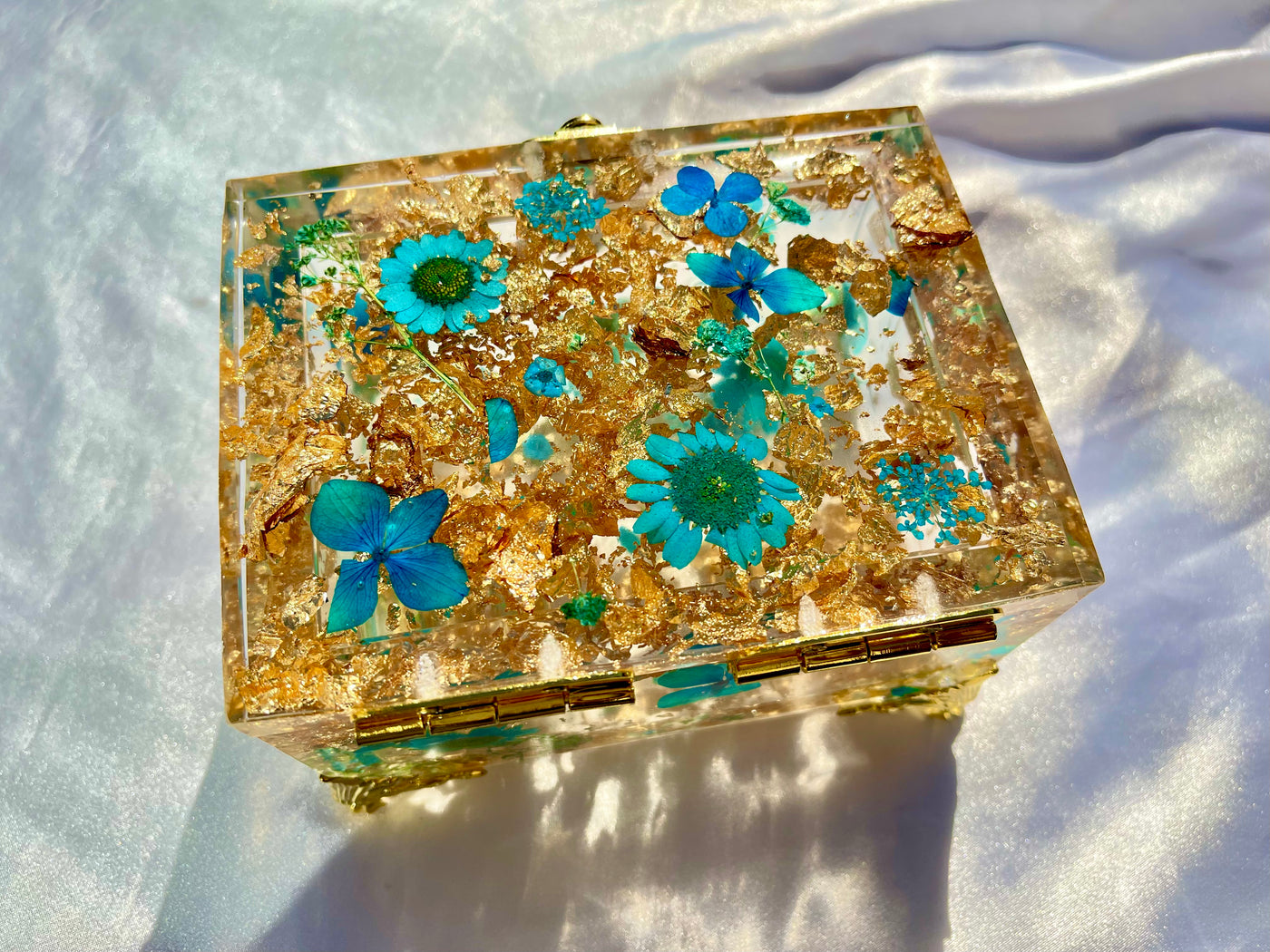 Handmade resin jewelry box blue flowers floral stash box